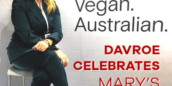 Davroe Celebrates Mary 34 Years