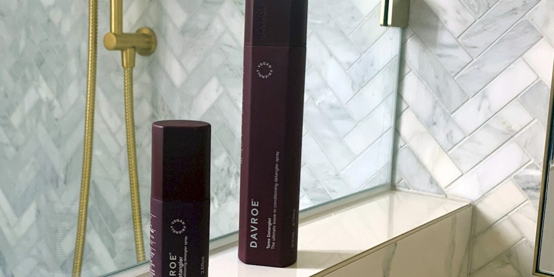 Say-goodbye-to-Tangles-with-DAVROE-Tame-Detangler .jpg