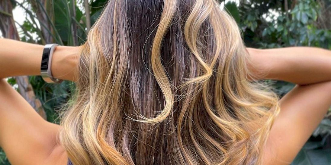 Stay-at-home-haircare-tips-with-DAVROE-Blog