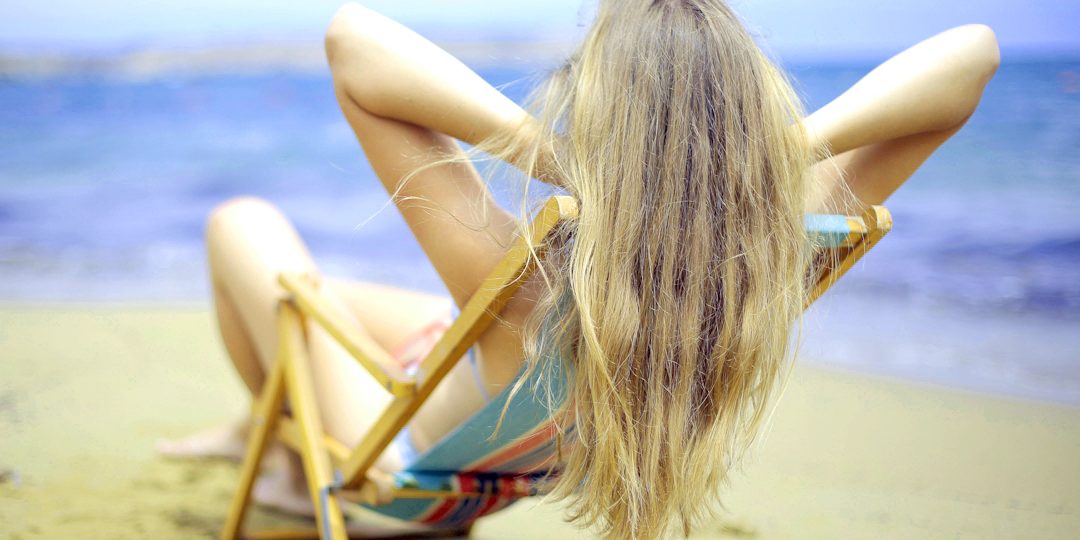 BEACH-HAIR-WITHOUT-HITTING-THE-SAND-WITH-DAVROE.jpg