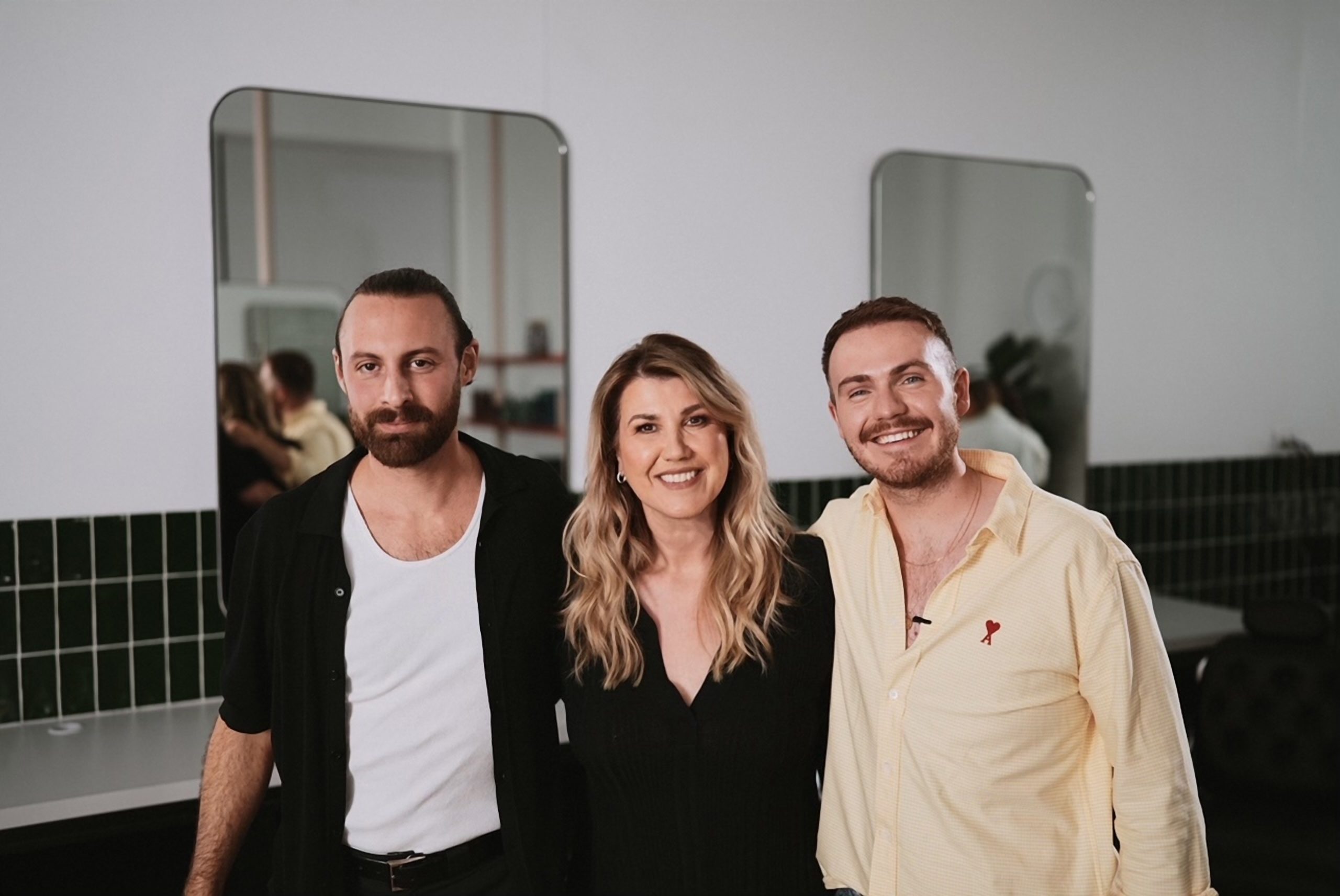 Davroe-Director-Mary-Centofanti-with-Davroe-Ambassadors-Jordan-Robertson-and-Madison-Voloshin